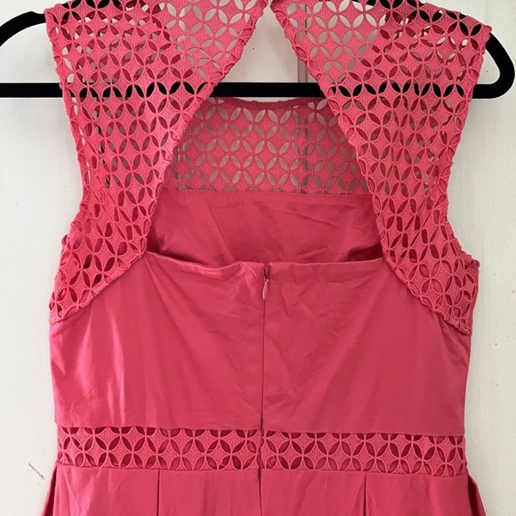 Calvin Klein Size 6 Pink Coral Sleeveless Dress Lace Accents Knee Length - Picture 6 of 7